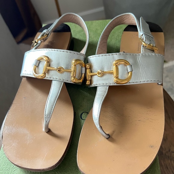 Gucci Women’s sandals with Horsebit - Picture 12 of 13